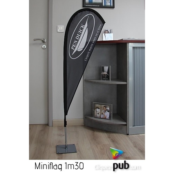 Mini Flying Flag d'intérieur 1m30